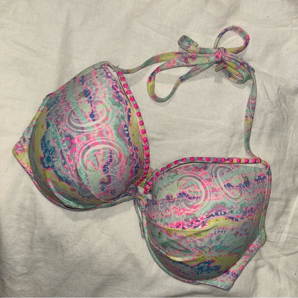 Victoria’s Secret Neon Paisley Bikini Top​​